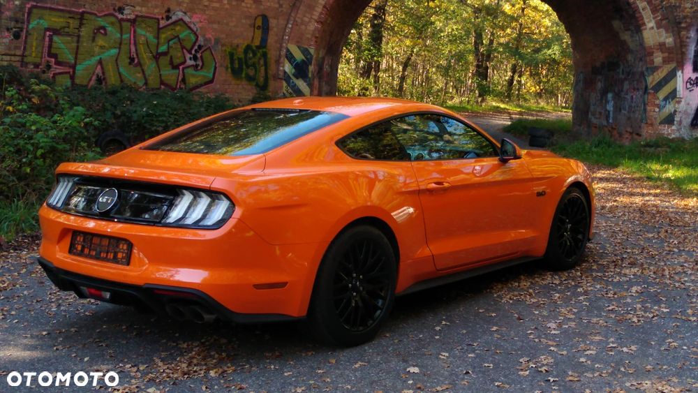 Ford Mustang - 31
