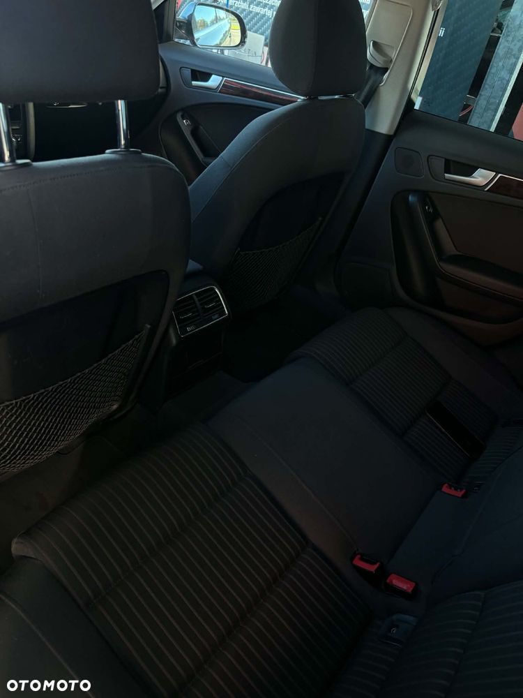 Audi A4 Avant - 6
