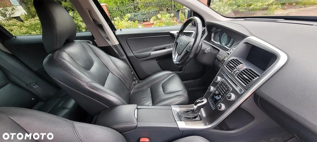Volvo XC 60 - 11