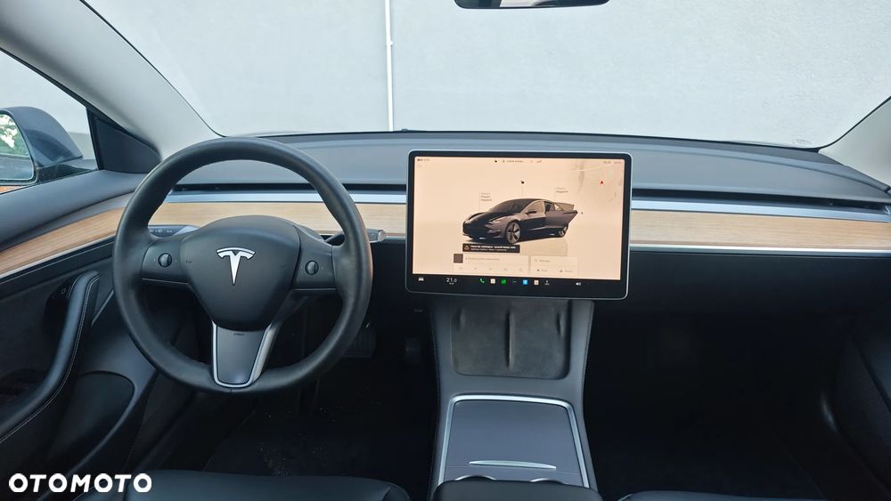 Tesla Model 3 Langstreckenbatterie Allradantrieb Dual Motor - 7