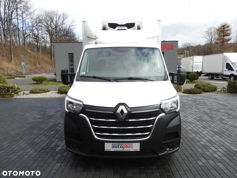 Renault MASTER  CHŁODNIA KONTENER 0*C LEDY KLIMATYZACJA  145KM - 6