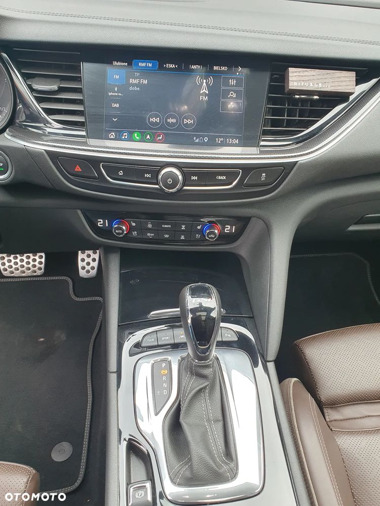 Opel Insignia Sports Tourer 2.0 BiTurbo Diesel 4x4 GSI - 13