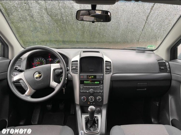 Chevrolet Captiva 2.4 LS - 5