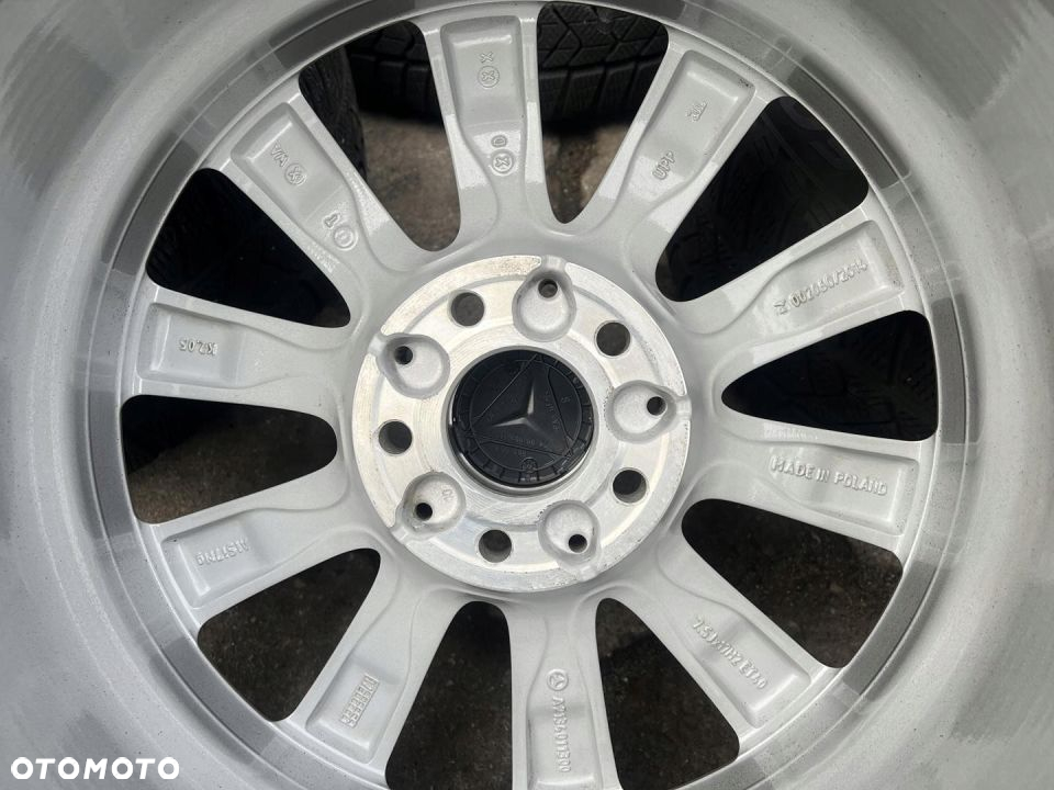 Koła 225/55R17 Mercedes E klasa W213 Dunlop 6,7mm - 11