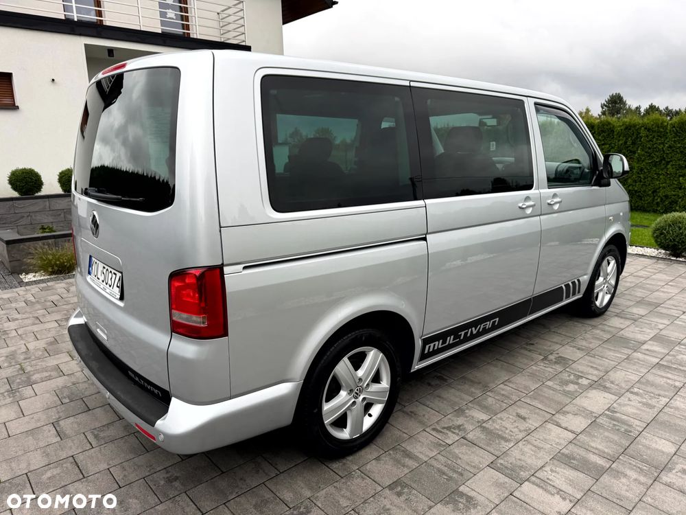 Volkswagen Multivan - 4