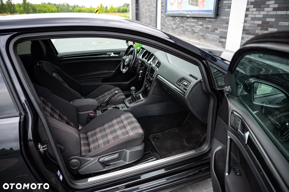 Volkswagen Golf VII 2.0 TSI BMT GTI Performance - 20