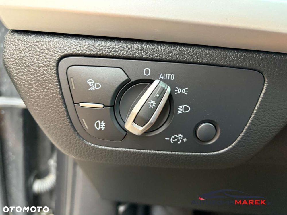 Audi Q5 50 TFSIe quattro S tronic - 27