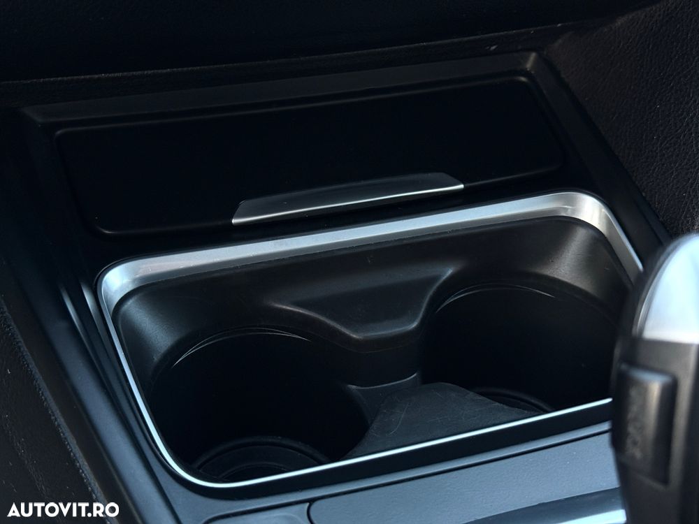BMW Seria 3 - 23