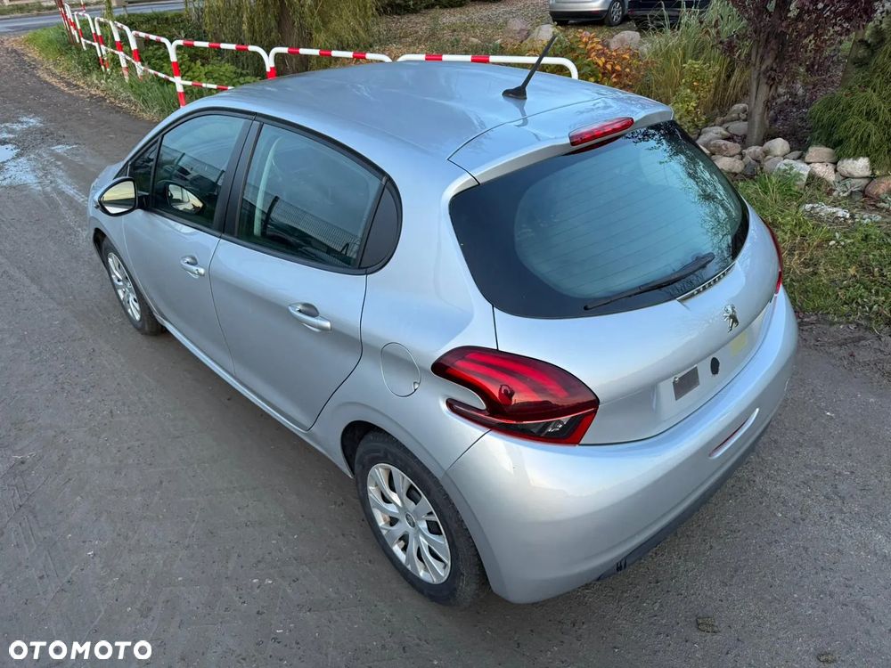 Peugeot 208 1.6 BlueHDi Active - 23
