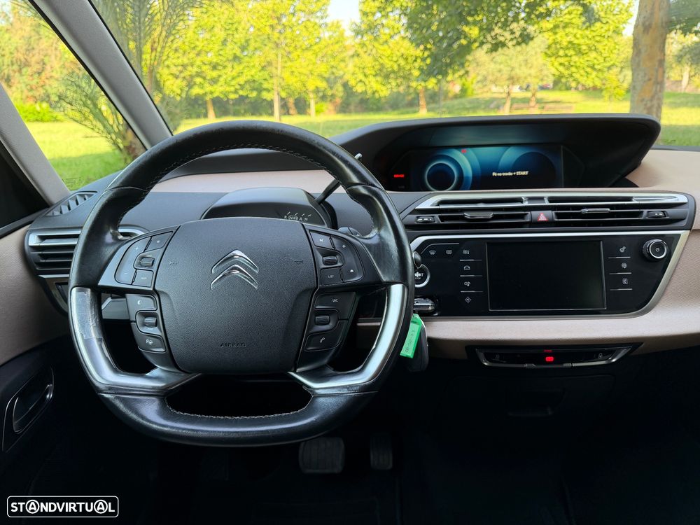 Citroën C4 Grand Picasso 1.6 e-HDi Collection ETG6 J17 - 23