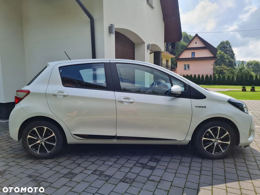 Toyota Yaris - 5