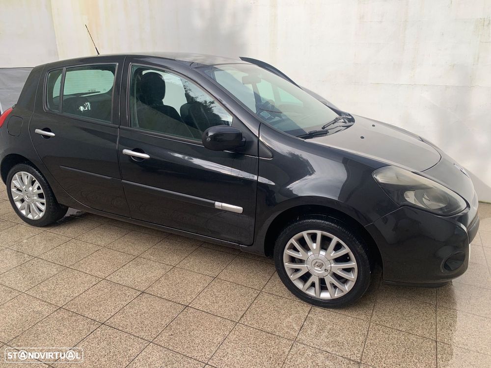 Renault Clio 1.2 16V Fairway - 3