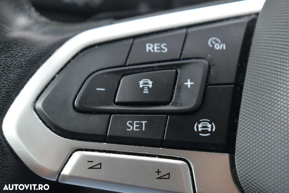 Volkswagen Tiguan 2.0 TDI DSG Life - 13