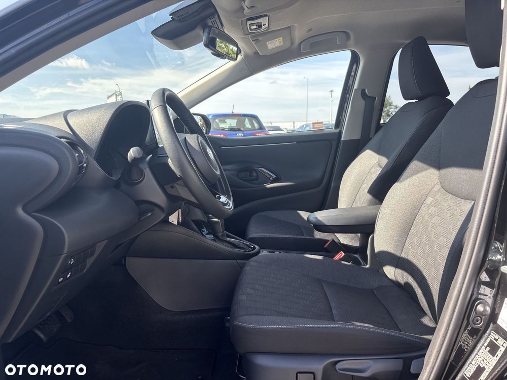Toyota Yaris Hybrid 1.5 Style - 10