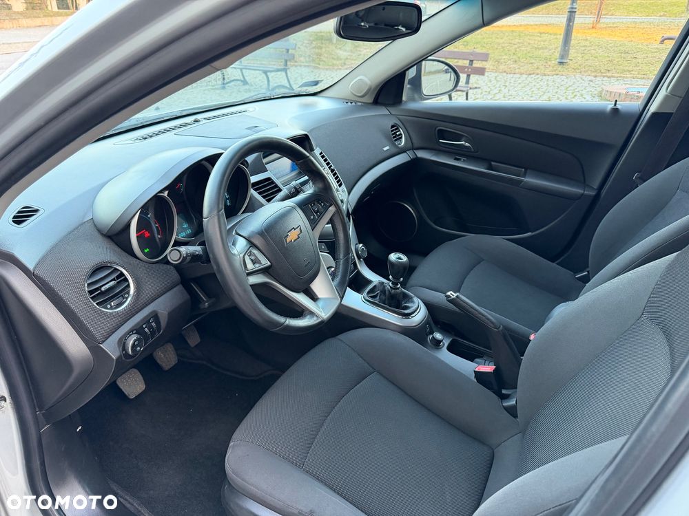 Chevrolet Cruze 1.6 LT - 7