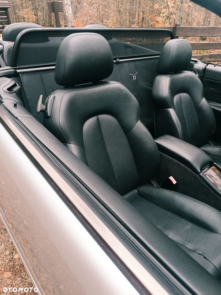 Mercedes-Benz CLK - 15