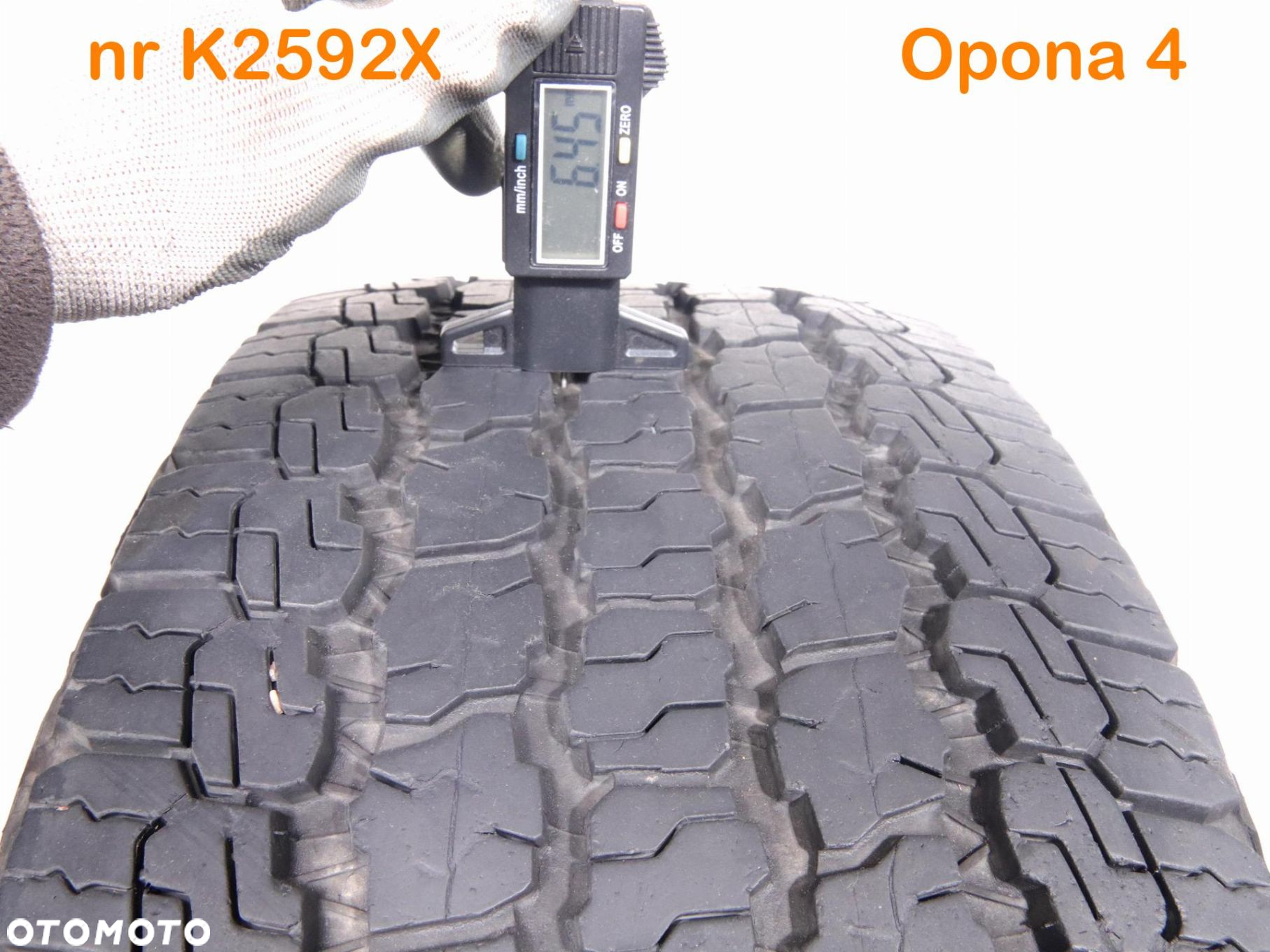 Goodyear WRANGLER All-Terrain Adventure 285/60 R18 Komplet - 9