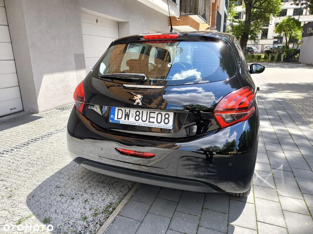Peugeot 208 1.2 PureTech Active - 5