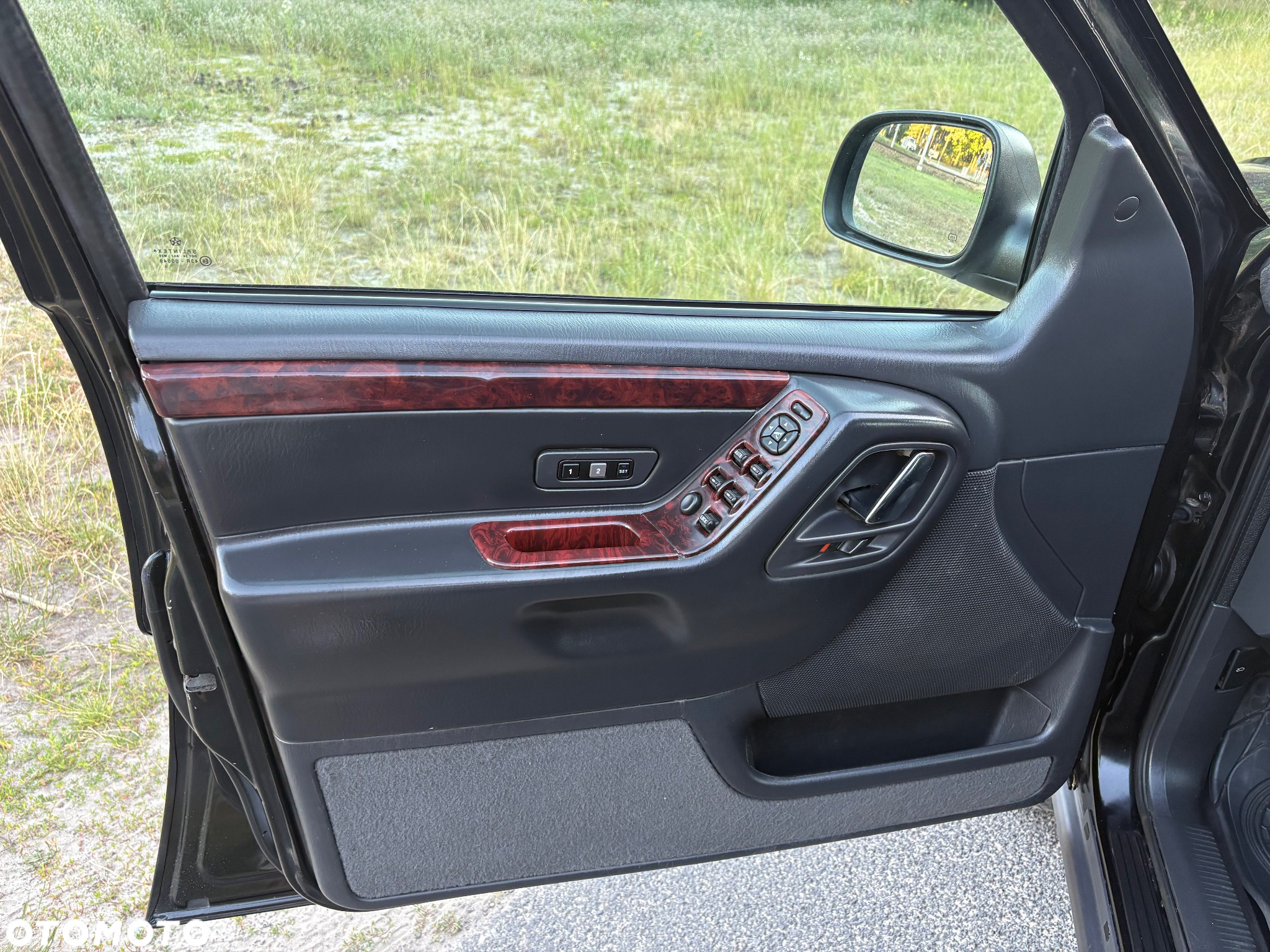 Jeep Grand Cherokee 2.7 CRD Limited - 27