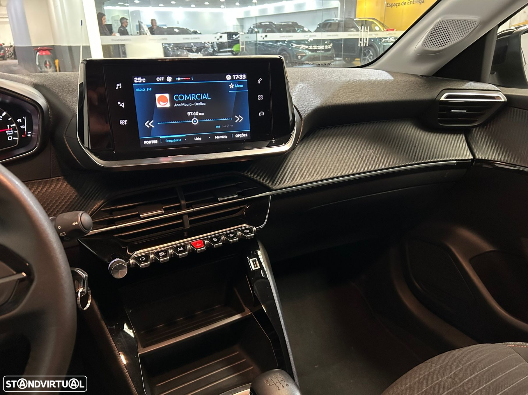 Peugeot 208 1.2 PureTech Active Pack - 22