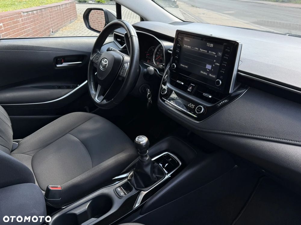 Toyota Corolla 1.5 Comfort - 11