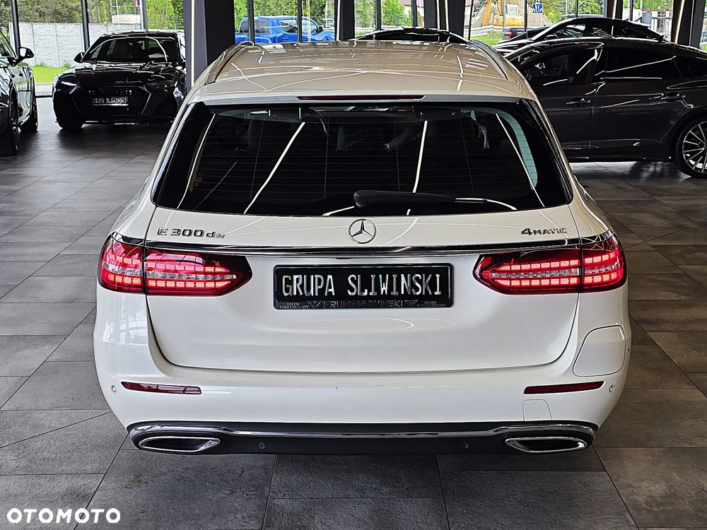 Mercedes-Benz Klasa E 300 de 4Matic 9G-TRONIC Avantgarde - 8