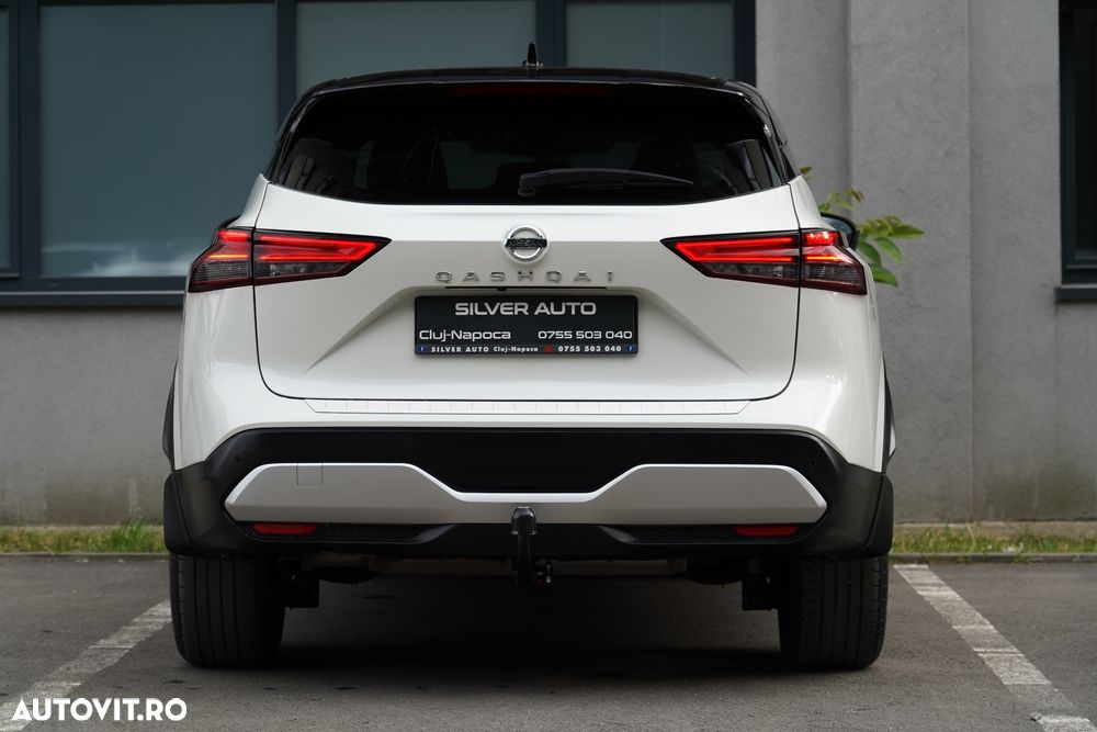 Nissan Qashqai 1.3 DIG-T DCT SHIRO - 28