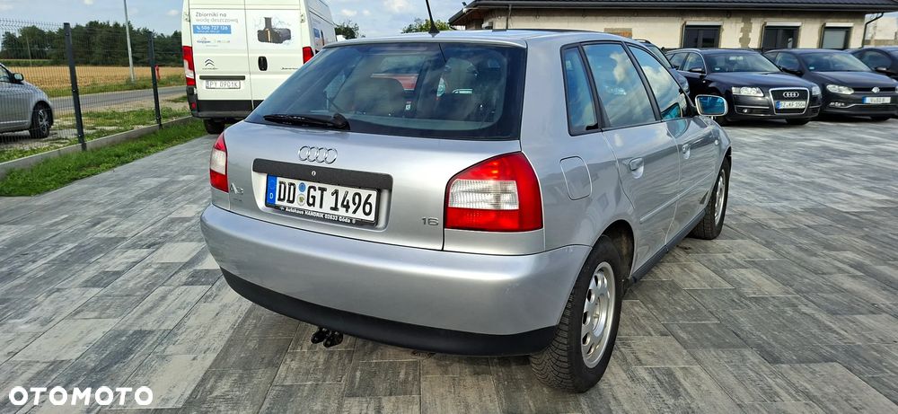 Audi A3 Sportback 1.6 Ambition - 6