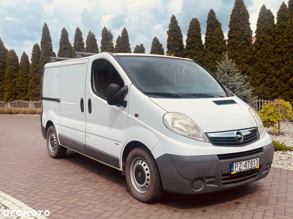 Opel Vivaro - 16