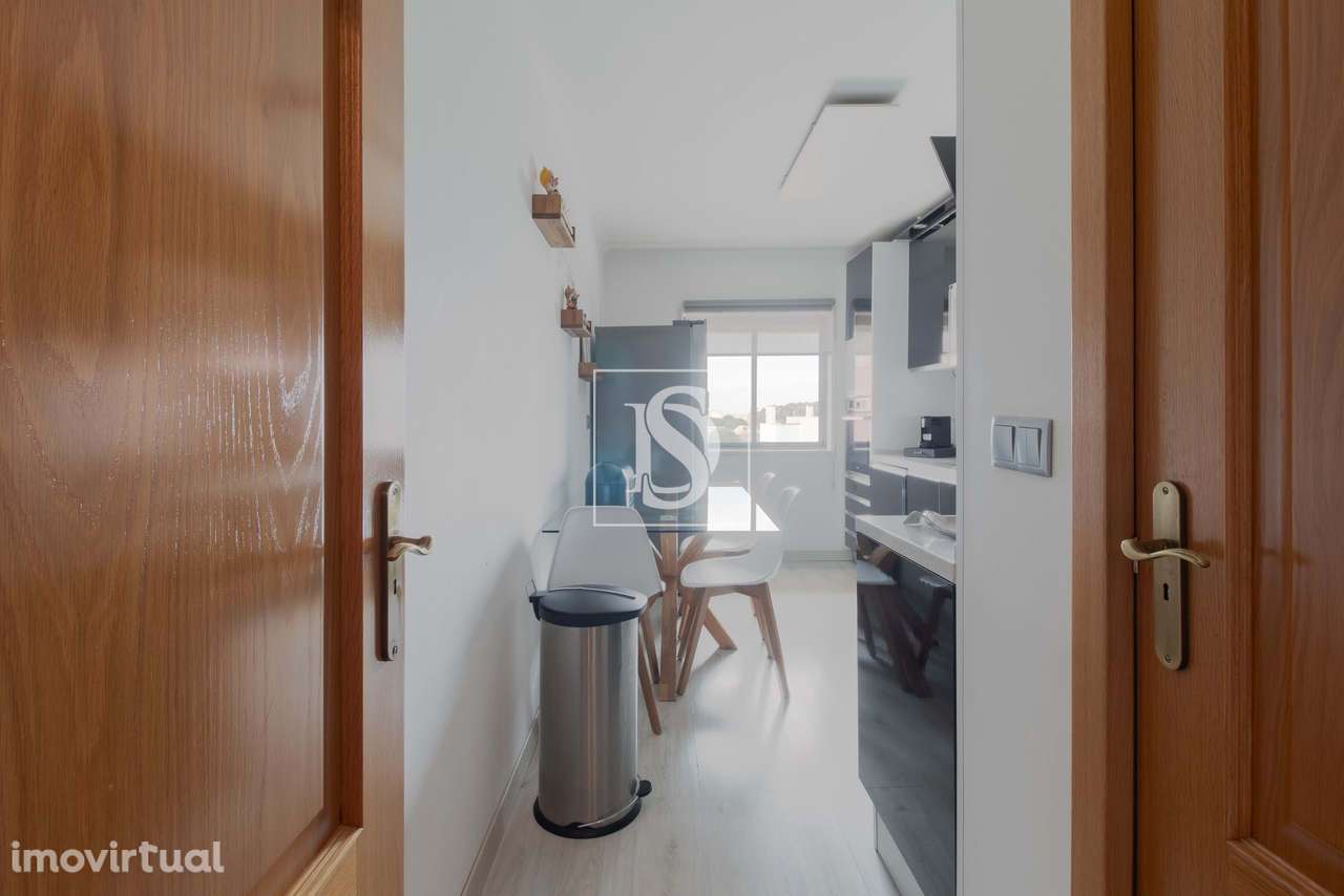 Apartamento T3 / Arrecadação / 2 lugares de Garagem / Terraço. - Grande imagem: 3/23