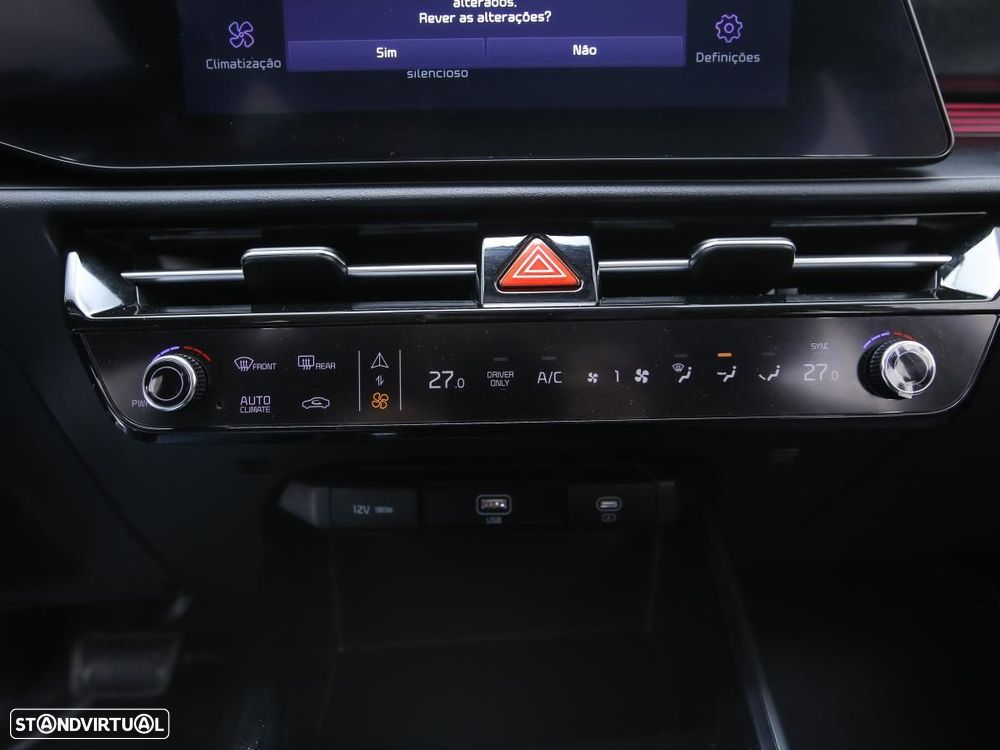 Kia Niro EV 64kWh Drive - 22