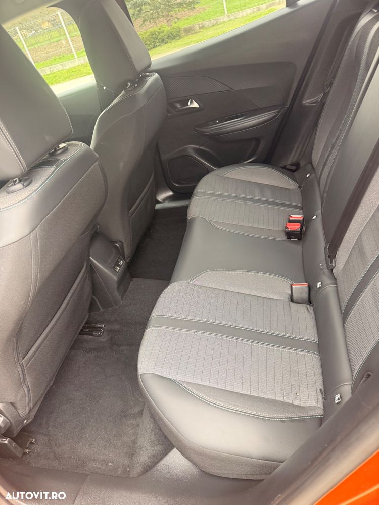 Peugeot 2008 PureTech 130 EAT8 Allure Pack - 9