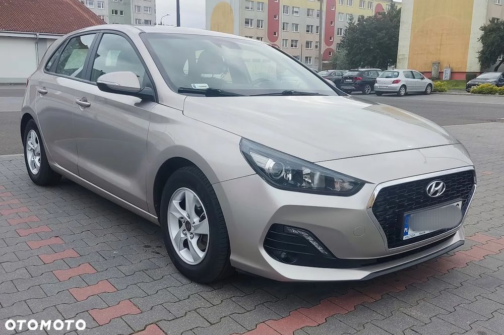 Hyundai i30 1.4 Classic + - 3