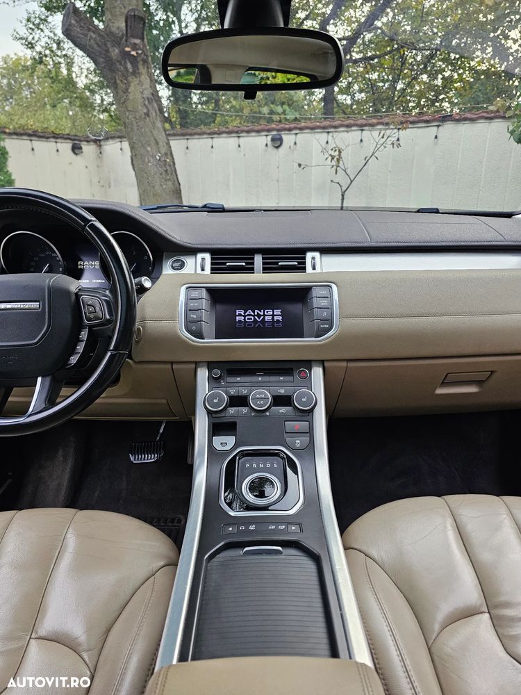 Land Rover Range Rover Evoque - 24