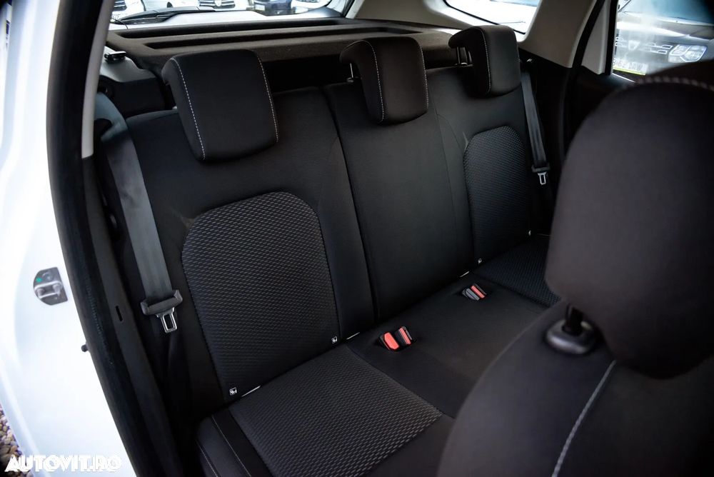 Dacia Duster TCe 100 Comfort - 18