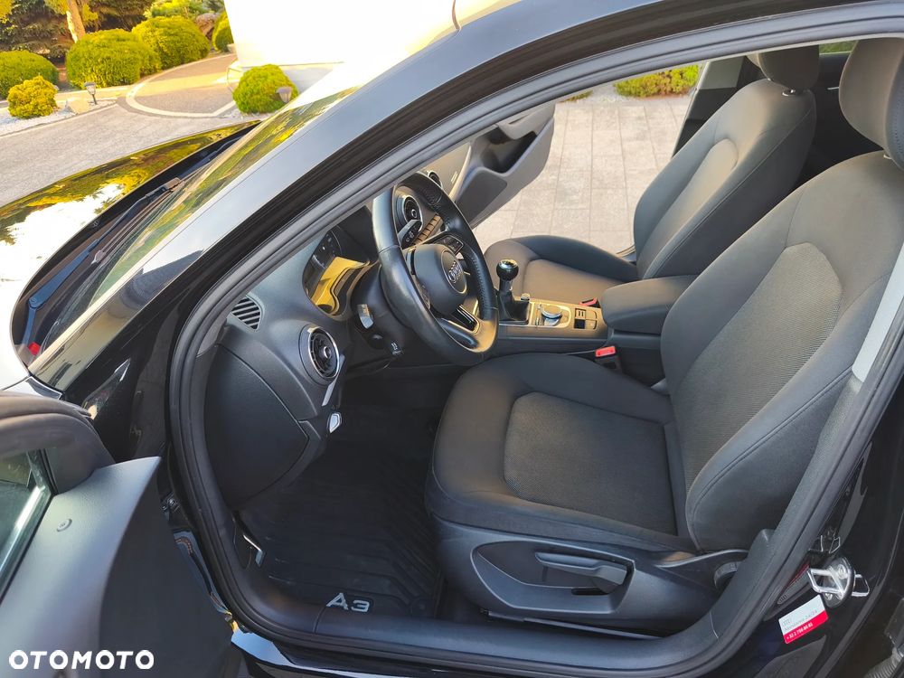 Audi A3 Limousine 1.6 TDI sport - 12