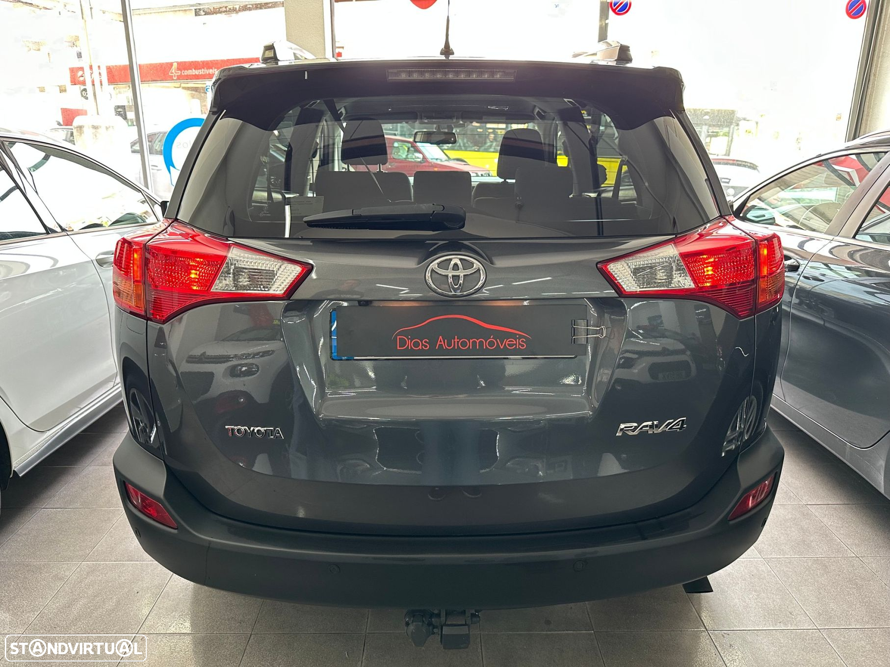 Toyota RAV4 - 5
