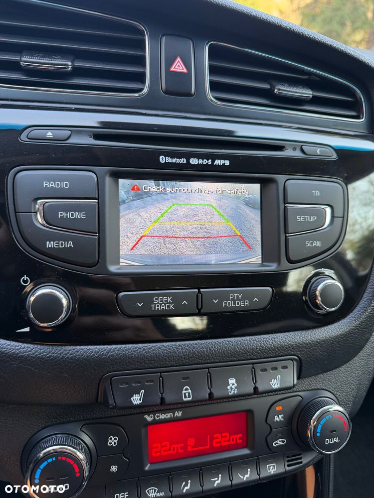 Kia Ceed 1.6 GDI DCT Spirit - 16