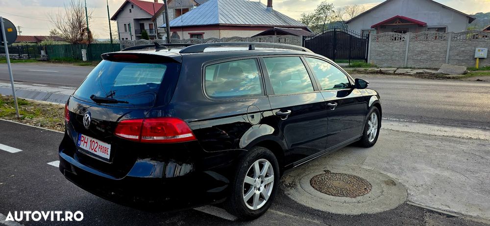 Volkswagen Passat 2.0 Blue TDI SCR Comfortline - 10