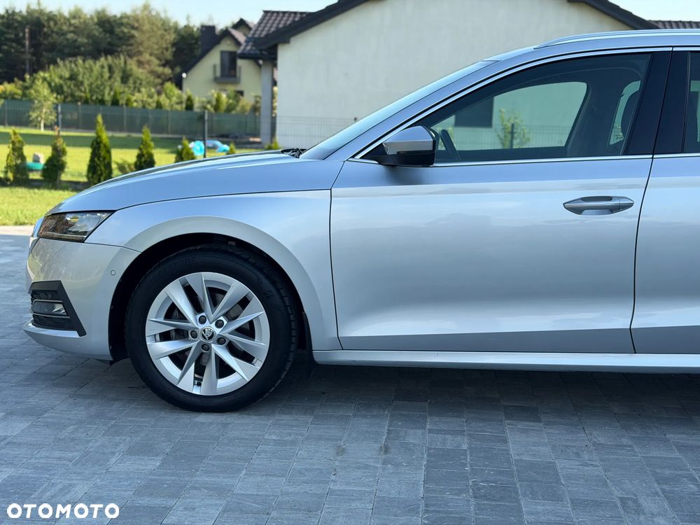 Skoda Octavia 2.0 TDI Sportline DSG - 15