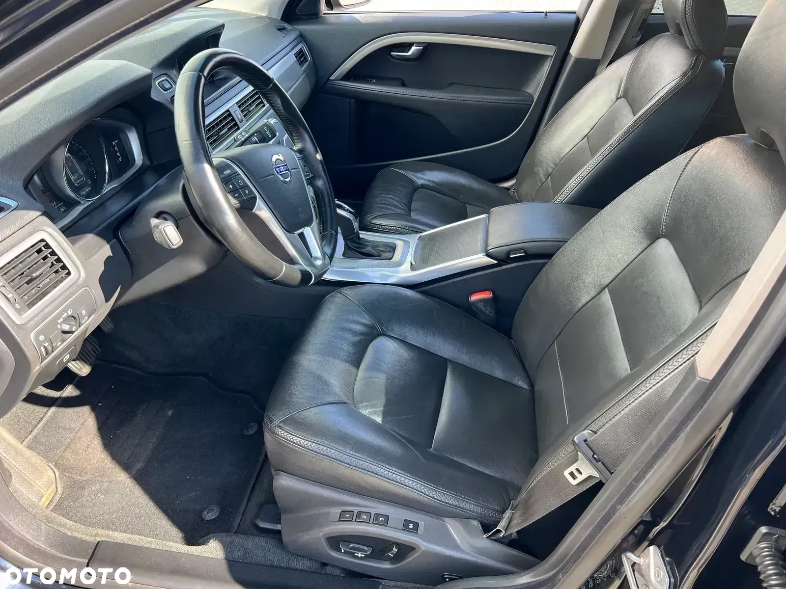 Volvo XC 70 - 2