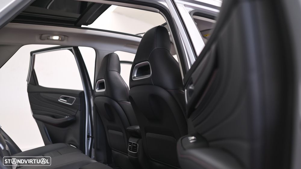 MG EHS 1.5 T-GDI Plug-in Hybrid Luxury - 48