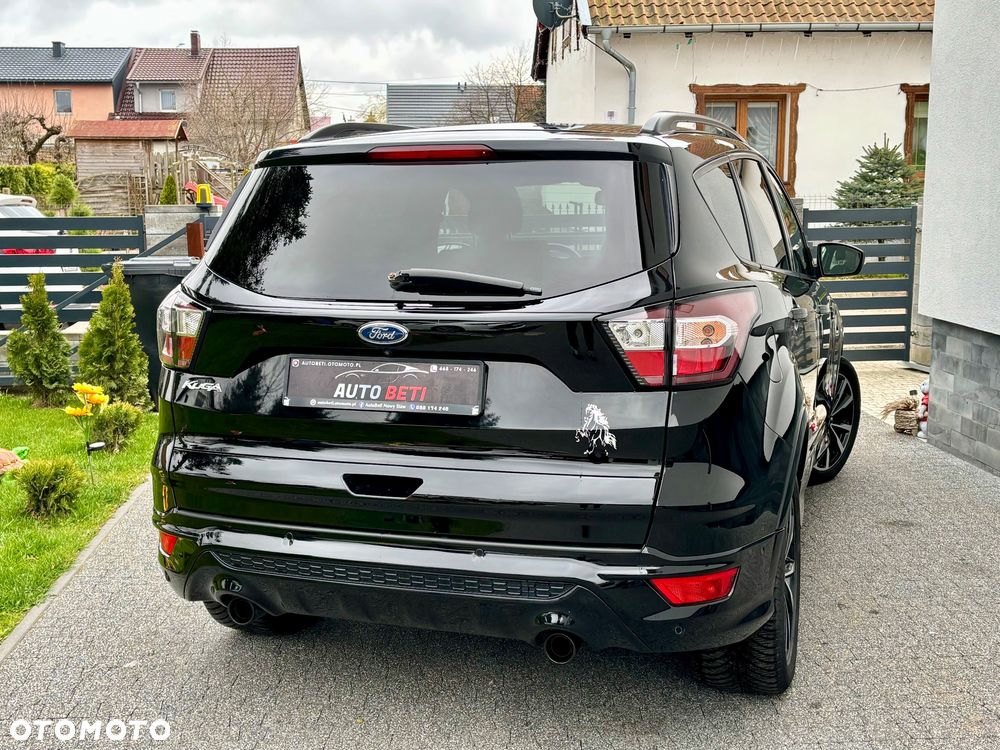 Ford Kuga 2.0 TDCi 4x4 ST-Line - 15