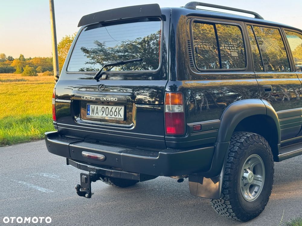 Lexus LX - 21