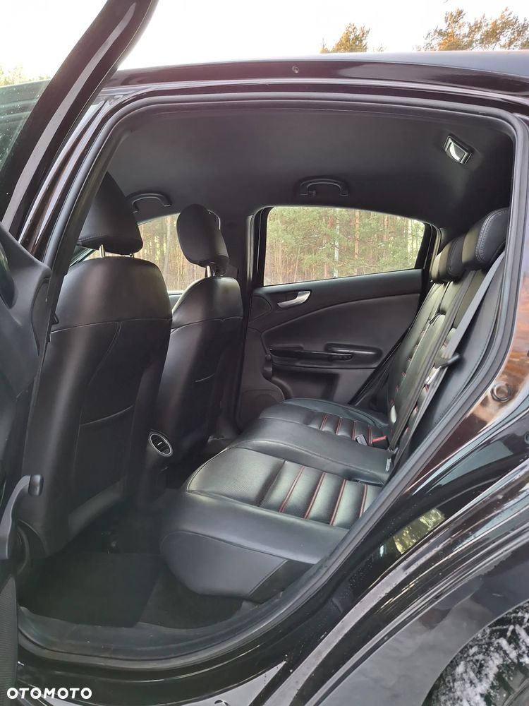 Alfa Romeo Giulietta 2.0 JTDM 16V - 10