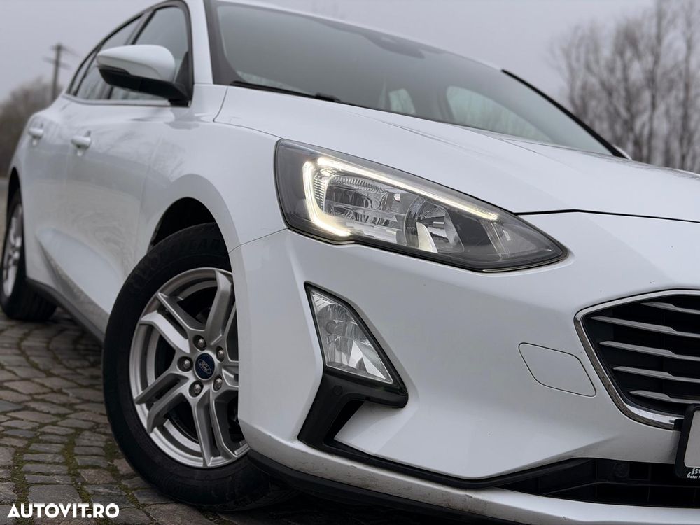 Ford Focus 1.0 EcoBoost MHEV Titanium - 17