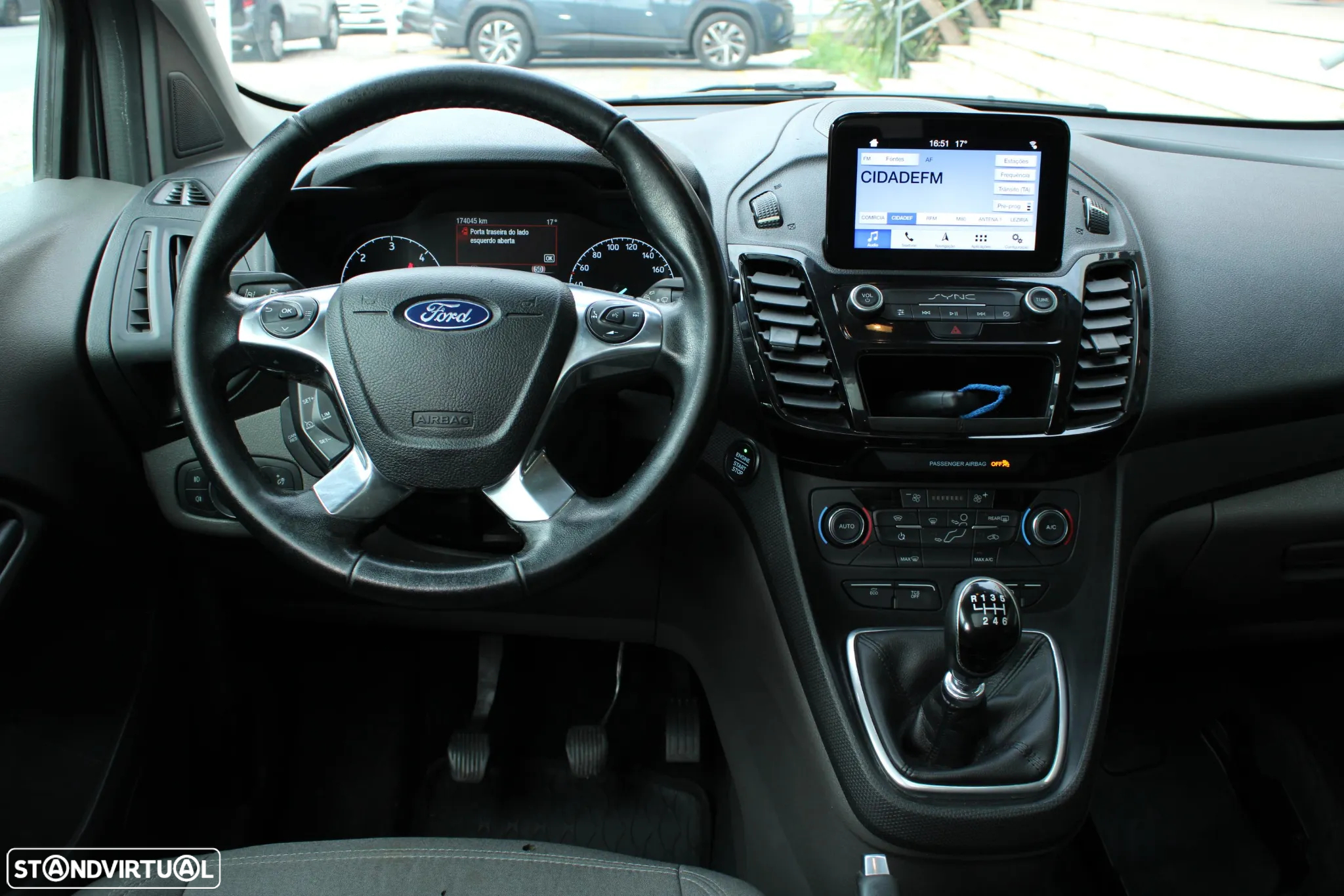 Ford Tourneo Connect Grand 1.5 TDCi Titanium - 4