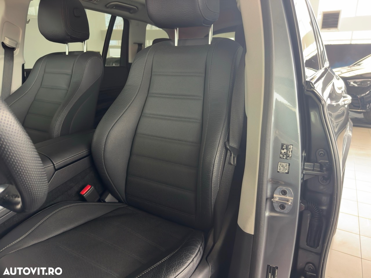 Mercedes-Benz GLS 350 d 4Matic 9G-TRONIC AMG Line Advanced Plus - 16