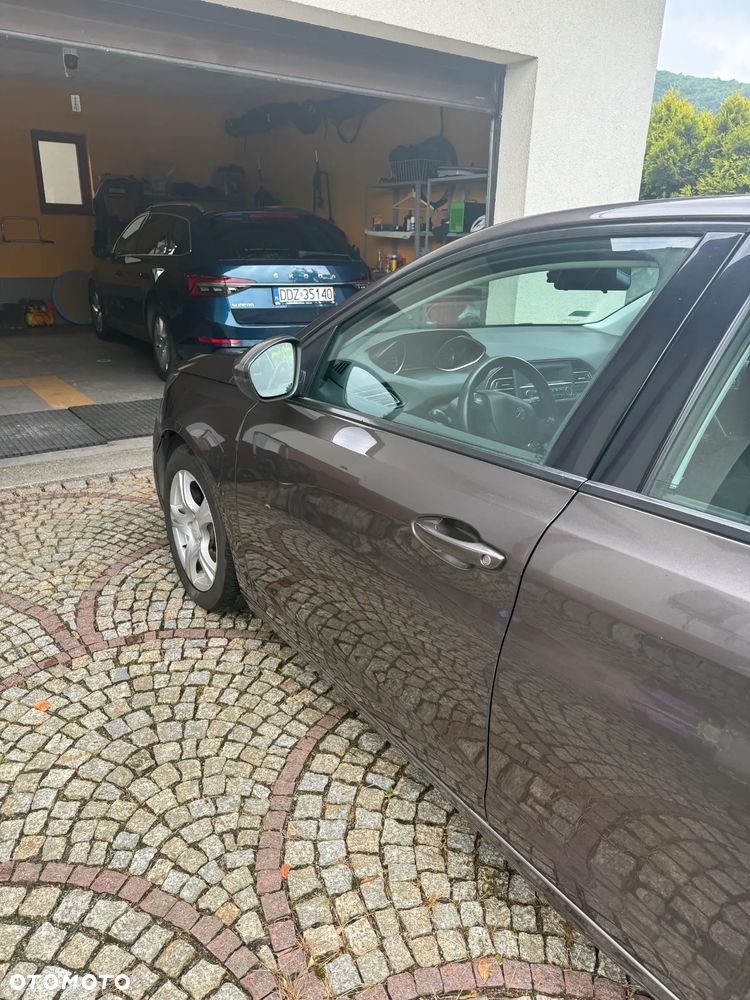 Peugeot 308 1.6 THP Access - 8