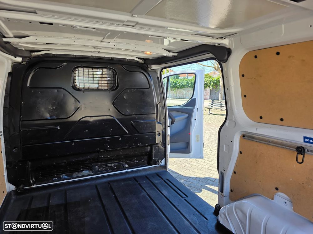 Ford Transit Custom 2.2 TDCI 270 L1 - 33